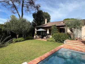 Gallery image of Les Coteaux in Mouans-Sartoux