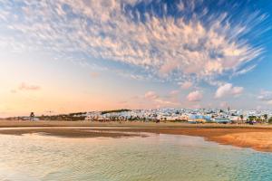 a view of a beach with a group of buildings at Villa Perez Zara Carmelo in Campano