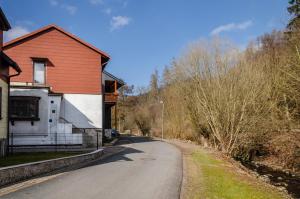 an empty road in front of a house at Fewo Jaeger in Bad Sachsa