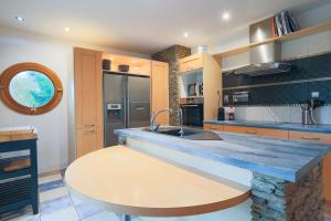 Gallery image of Entre Terre Et Mer in Locquirec +21 photos