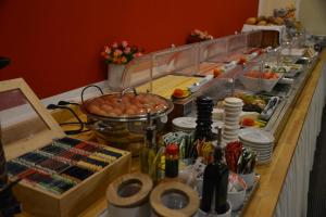 Comida no hotel ou em algum lugar perto