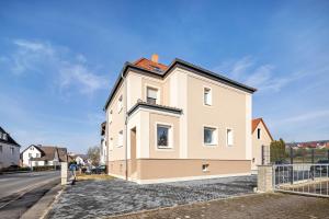 a house on the side of a street at Haus Fuldablick in Rotenburg an der Fulda