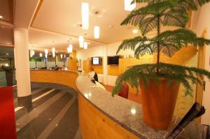 Vstupní hala nebo recepce v ubytování Hotel Brinje + 34 fotografií