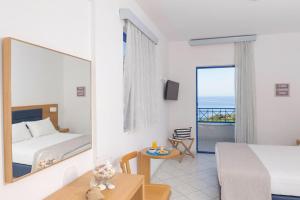 Postel nebo postele na pokoji v ubytování Karras Star Hotel + 57 fotografií