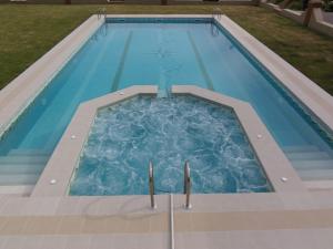 an overhead view of a swimming pool at Casa José Romero in Arriate