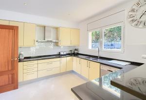 Gallery image of Villa with Pool Ac and Sea View in Begur