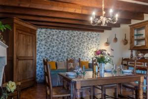 Gallery image of Gite Chai Nous in Brizambourg