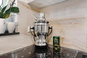 a blender sitting on top of a counter at Haus Schliengen in Schliengen