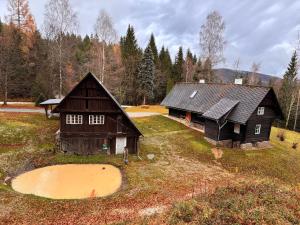 an aerial view of a barn and a house at Lorenzfranzl in Sankt Oswald ob Eibiswald +2 photos
