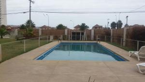 The swimming pool at or close to Pronejoet Departamentos La Herradura