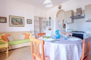 Gallery image of Casa tra cielo e mare in Salento in San Foca +17 photos
