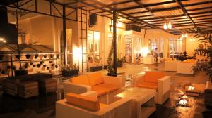 Posezení v ubytování Amarelo Hotel Solo