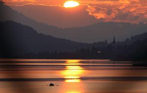 Gallery image of Der Ronacherfels in Weissensee