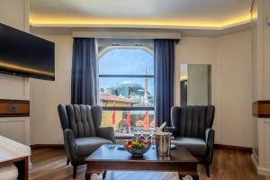 พื้นที่นั่งเล่นของ Seven Hills Boutique Hotel