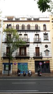 Apartamento en el Centro de Sevilla, Seville, Spain - Booking.com