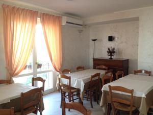 Restoran atau tempat makan lain di Via col Vento
