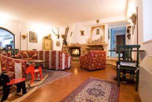 Posezení v ubytování LH Albergo il Paradiso
