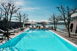 Bazén v ubytování RIVA - Das Hotel am Bodensee nebo v jeho okolí