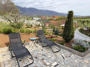 Gallery image of Countriside Holiday Villa in Kovashicë