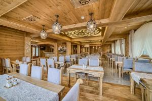 Posedenie v ubytovaní Hotel Górski