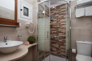 Koupelna v ubytování Cretan Villa Hotel