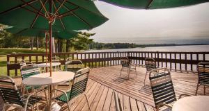 A balcony or terrace at Centerstone Resort Lake-Aire