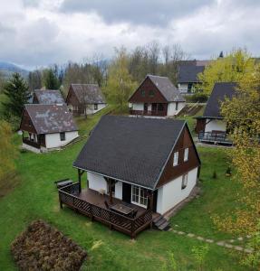 an aerial view of a house with a roof at Chata Větrník u Černého dolu v Krkonoších in Lauterwasser