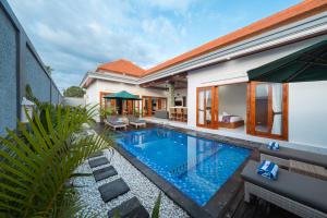 an image of a swimming pool in a villa at Anta Villa Lembongan in Nusa Lembongan