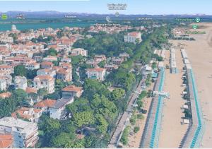 an aerial view of a city and the beach at Villa Gabriella B&B - Apartments in Venice-Lido