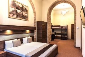 A bed or beds in a room at SOUS44