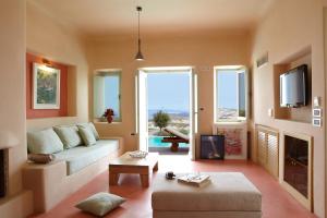 Posezení v ubytování Voreina Gallery Suites