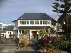Gallery image of Cave Rock Guest House in Sumner