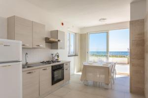 Villa Mery - Beachfront with garden in Fruttidoro, La Maddalena ...