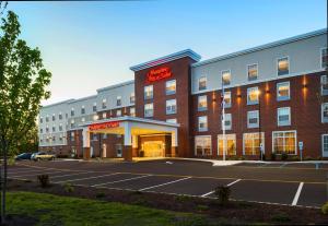 a rendering of the front of a hotel at Hampton Inn & Suites Bridgewater, NJ in Bridgewater