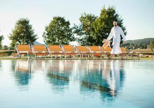 Bazén v ubytovaní H2O Hotel-Therme-Resort, für Familien mit Kindern alebo v jeho blízkosti