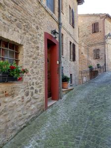El barri de l'hostal o pensió o un barri que hi ha a prop