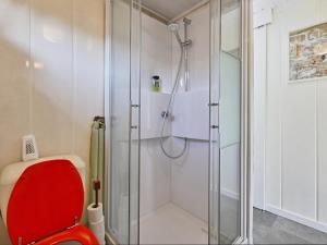 Ooievaarsnest tesisinde bir banyo