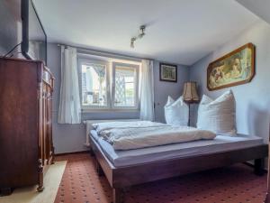 A bed or beds in a room at Waltraud