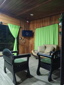 Gallery image of The Sunset Bungalow Quebrada Gde in Tilarán
