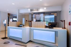 a store with two blank billboards in a room at Holiday Inn Express Mill Valley San Francisco Area by IHG in Mill Valley +75 photos