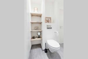 Vonios kambarys apgyvendinimo įstaigoje Tiny House De Oude Berg
