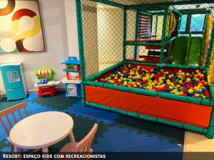 a play room filled with lots of balls at Flat Serrano com Total Acesso ao Wish Resort in Gramado +15 photos
