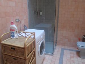 A bathroom at Casa Vacanze Mazzanti