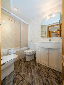 Kúpeľňa v ubytovaní Gestión de Alojamientos Apartments + 37 fotografií