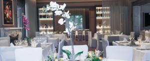 Restaurace v ubytování Hotel Artaza