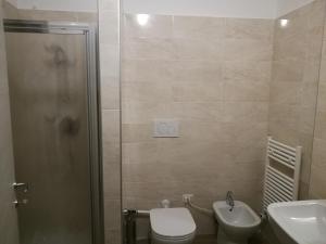 Koupelna v ubytování Melibi - Re Lear Apartments