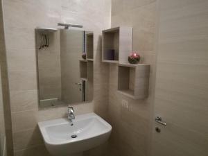 Koupelna v ubytování Melibi - Re Lear Apartments