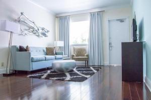 Posezení v ubytování Dorchester Hotel & Suites
