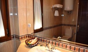 Koupelna v ubytování Hospedería de Antonia