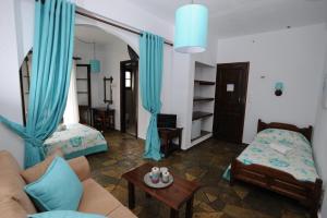 Gallery image of Elli Hotel in Skopelos Town